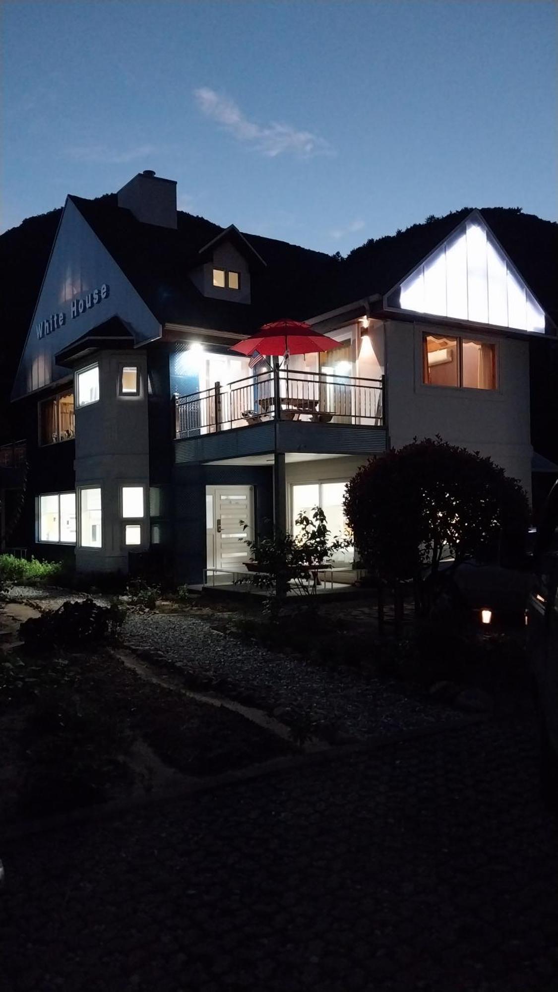 White House Namhae Exterior foto