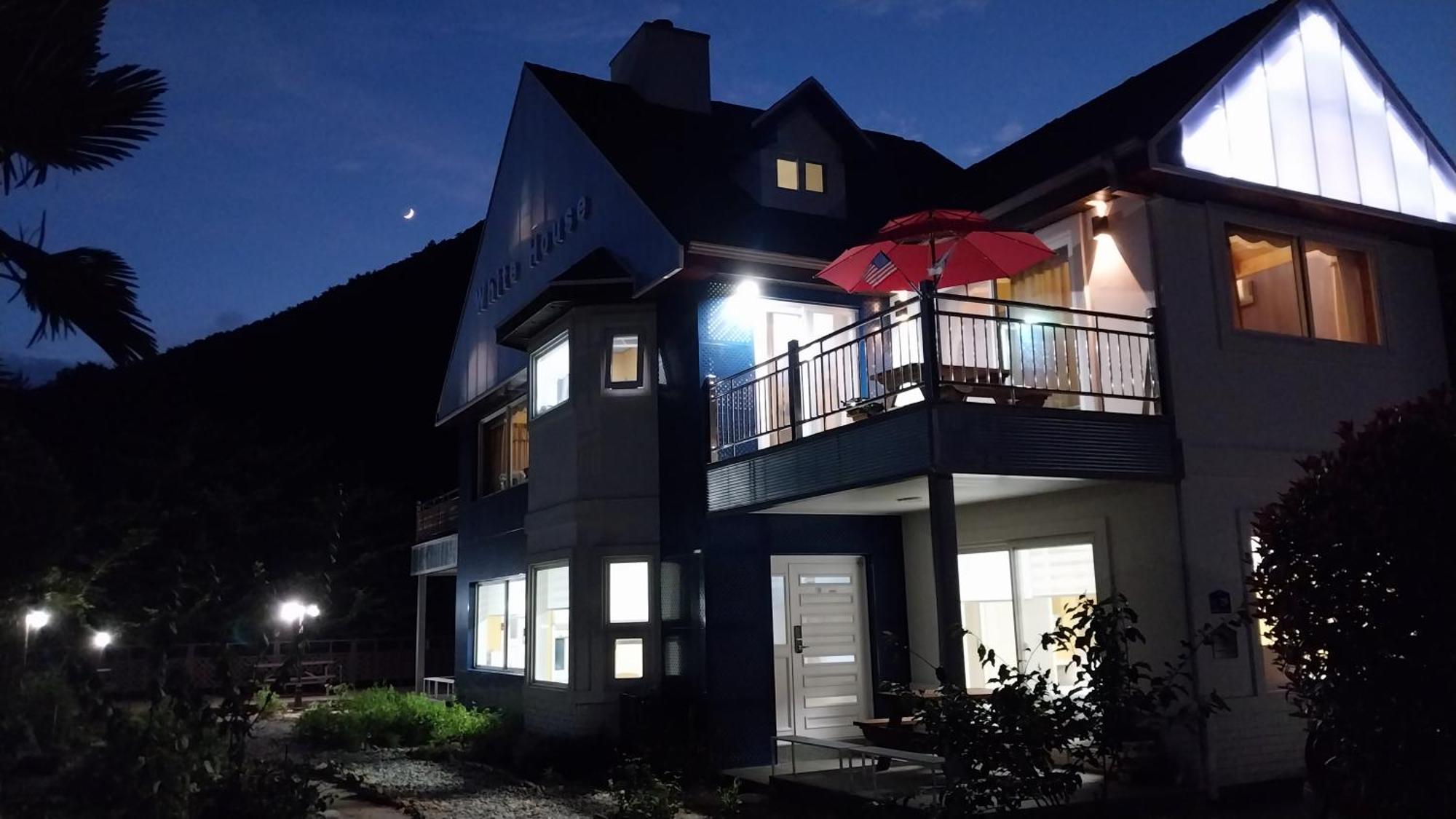 White House Namhae Exterior foto