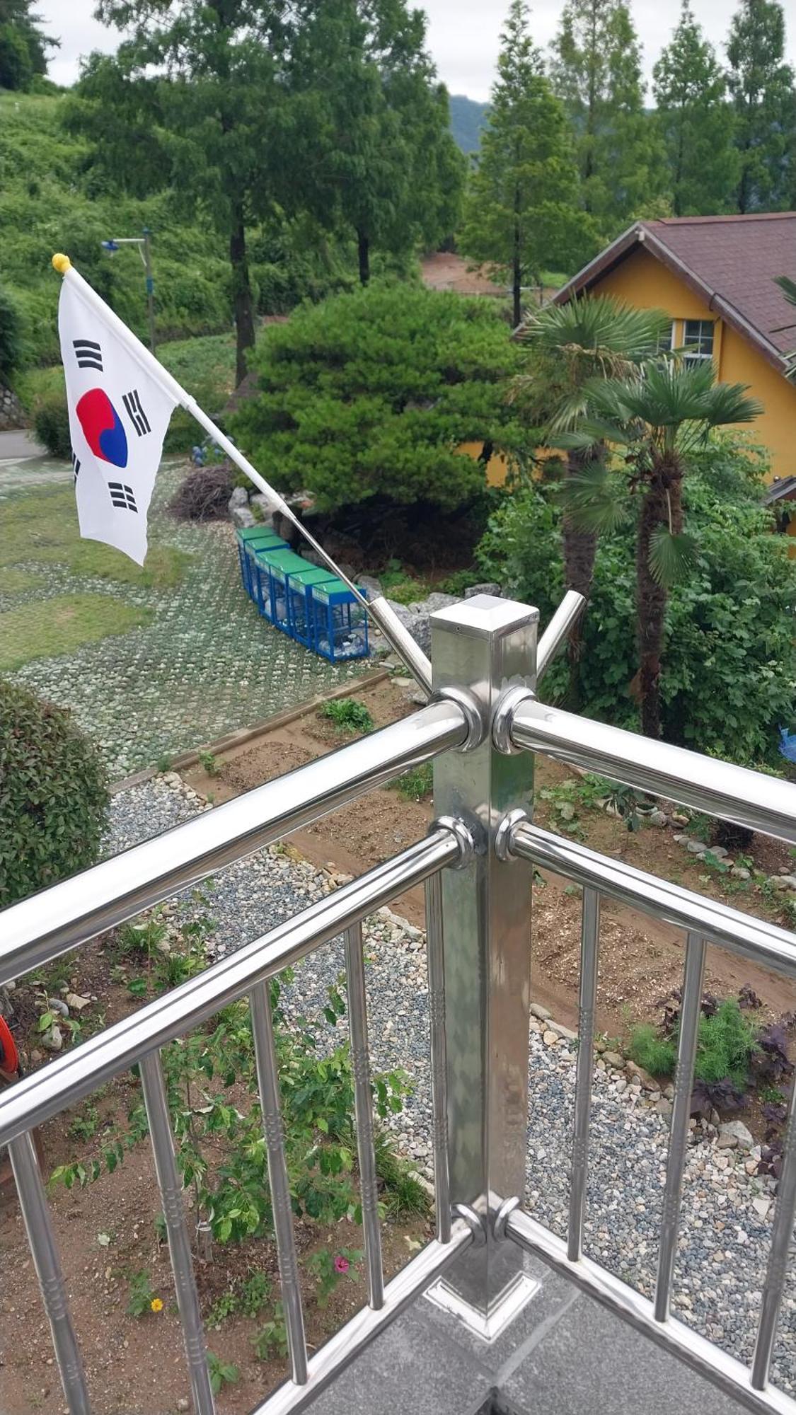 White House Namhae Exterior foto