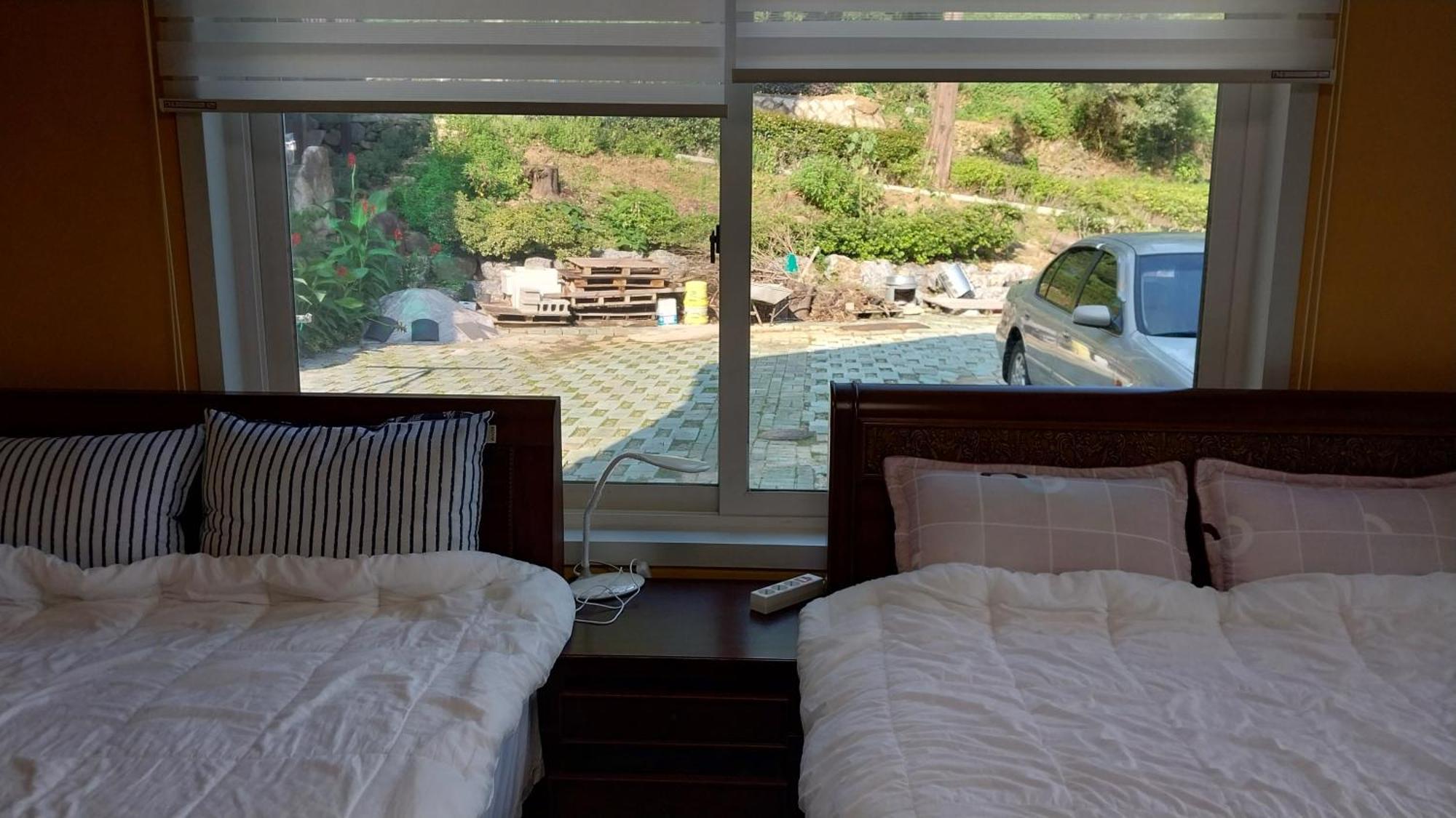 White House Namhae Exterior foto